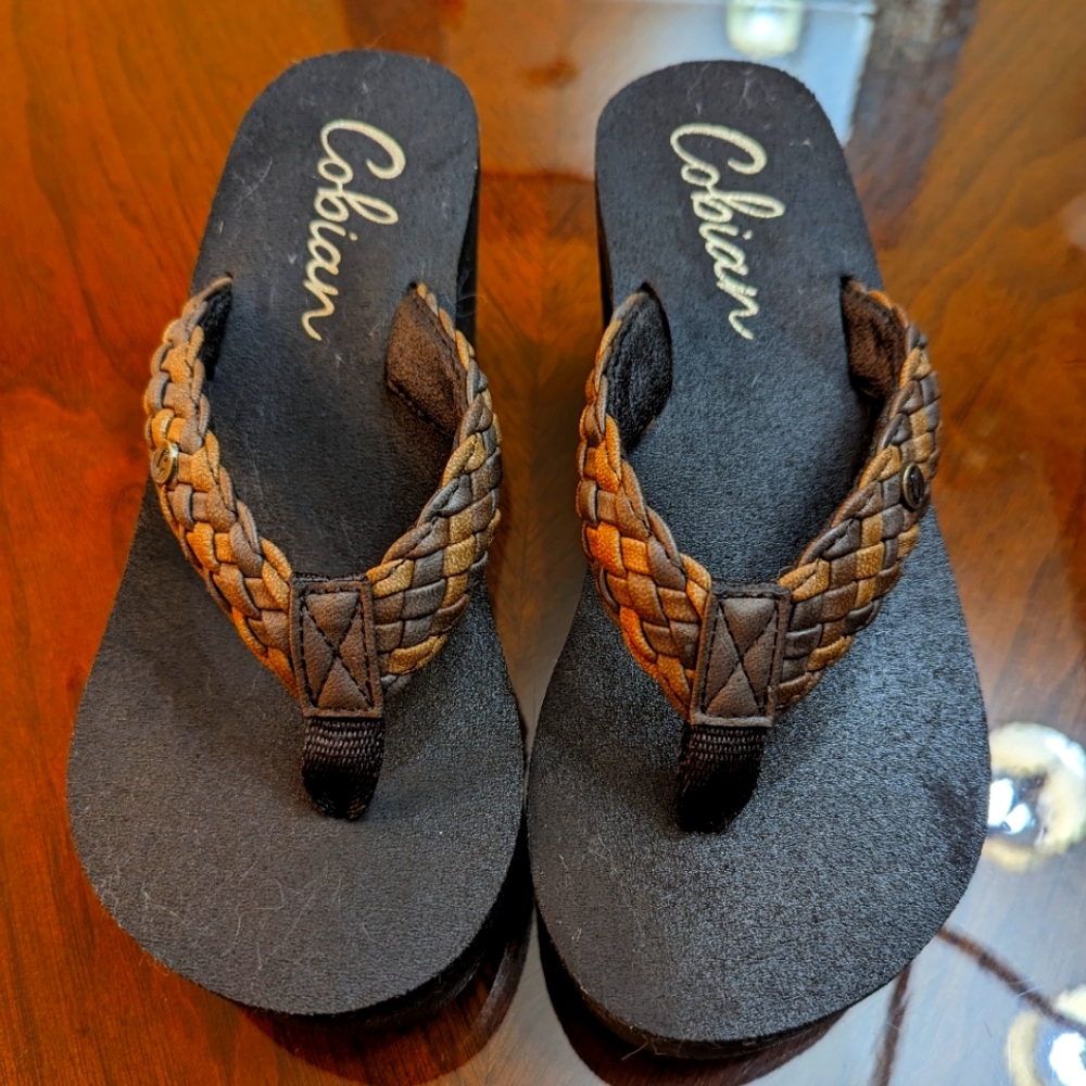 Cobian Platform Sandals